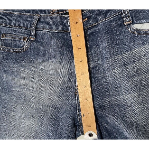 Y2K Southpole Jeans Women’s Size 11 Medium Wash Low Rise Denim SPJ Embroidered - Picture 10 of 12